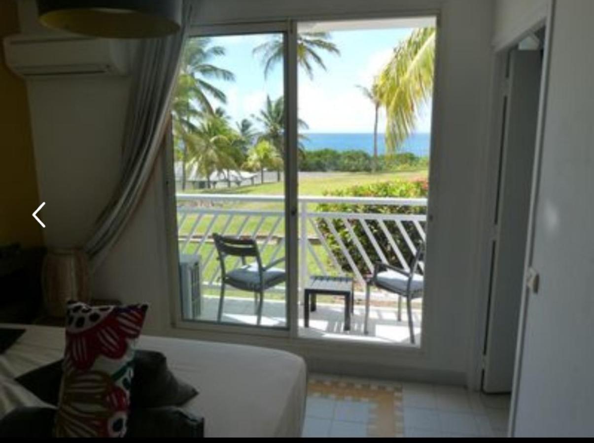 Studio Vue Mer Piscine Plage Kaz Punch Manganao Chez Julie سانت فرانسوا المظهر الخارجي الصورة